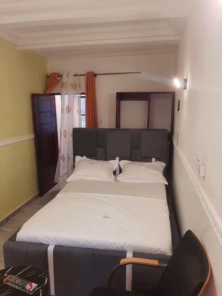 Residence P P M Odza 야운데 외부 사진
